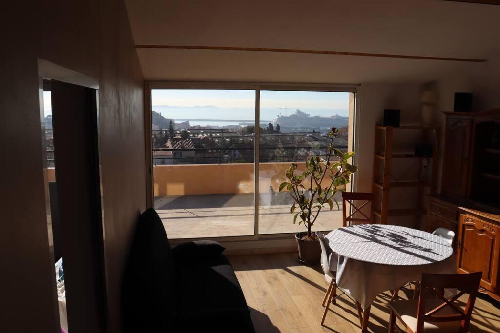 Estaque Cozy Nest With A Magical View Of The Sea Marseille